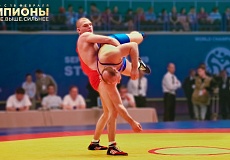Чемпионы: Быстрее. Выше. Сильнее.